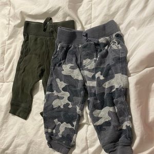 Set of pants